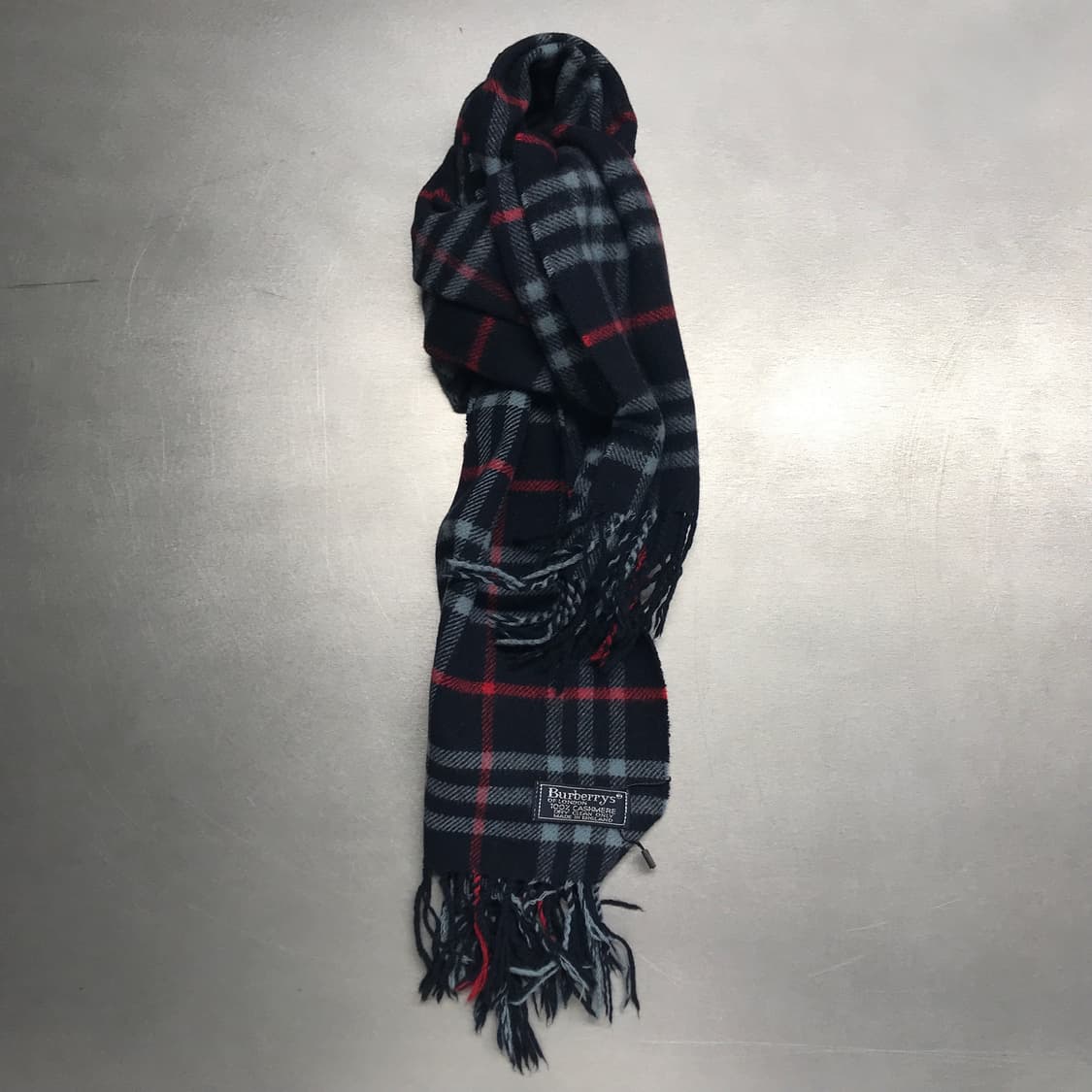버버리 정품 캐시미어 머플러 네이비 상품이미지1
