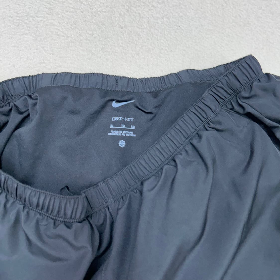 Nike black running shorts 상품이미지5