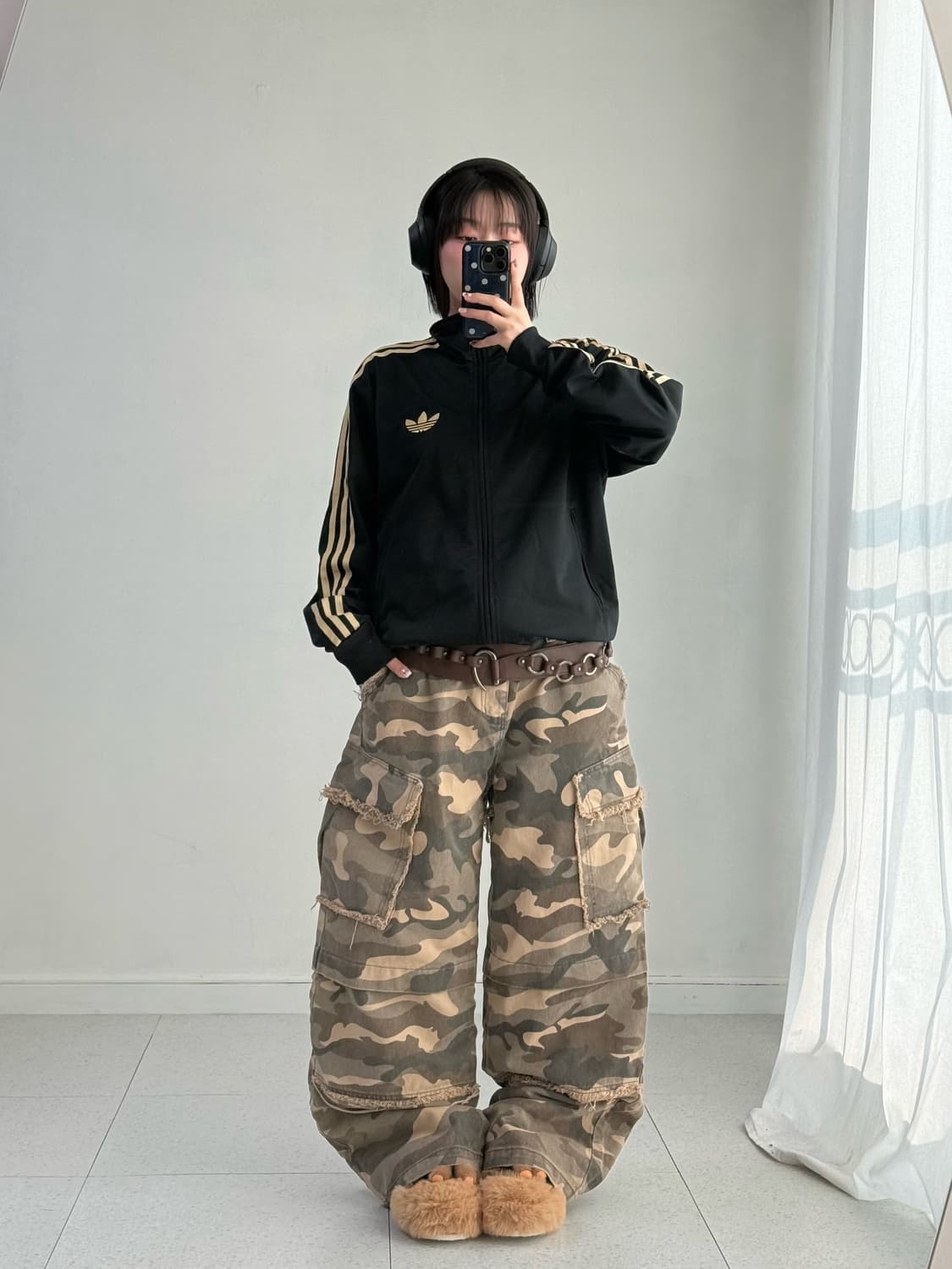 아디다스 블랙 골드 구파 져지 상품이미지5