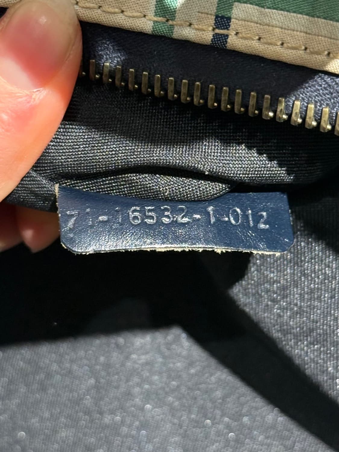 펜디 FF 주카 멀티컬러 캔버스 빅 토트백 상품이미지8