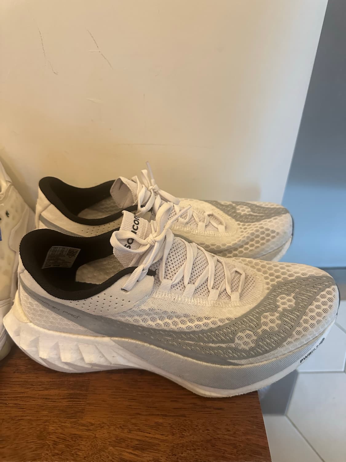 써코니 엔돌핀 프로 4 285 판매 상품이미지5