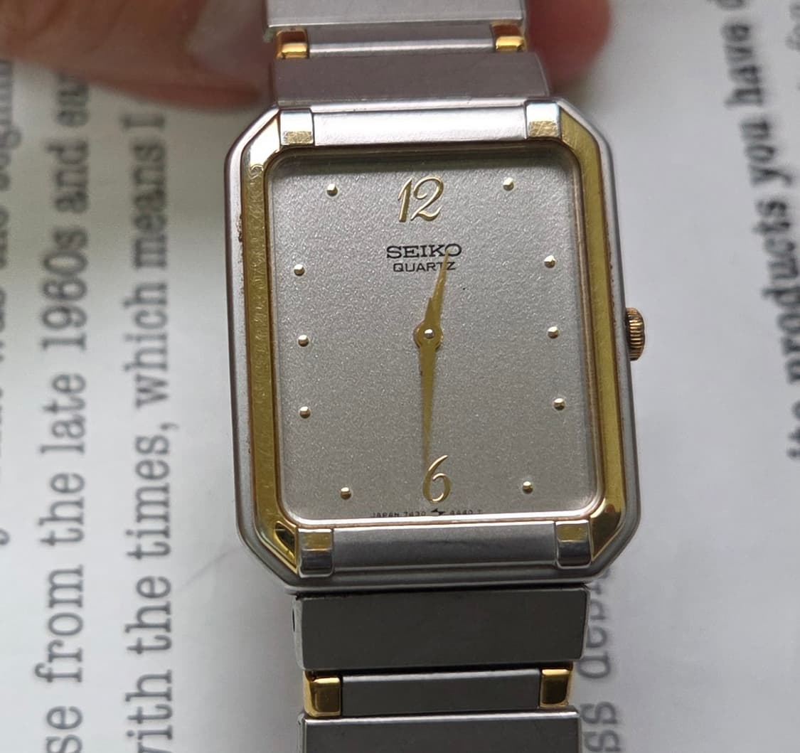 빈티지 세이코 사각탱크 그레이 다이얼 칼침핸즈 슬림쿼츠 브레이슬릿 ver 상품이미지1