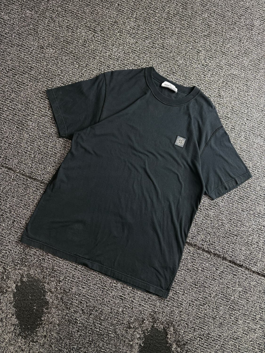 스톤 아일랜드 나침반 패치 반팔티 3581 상품이미지1