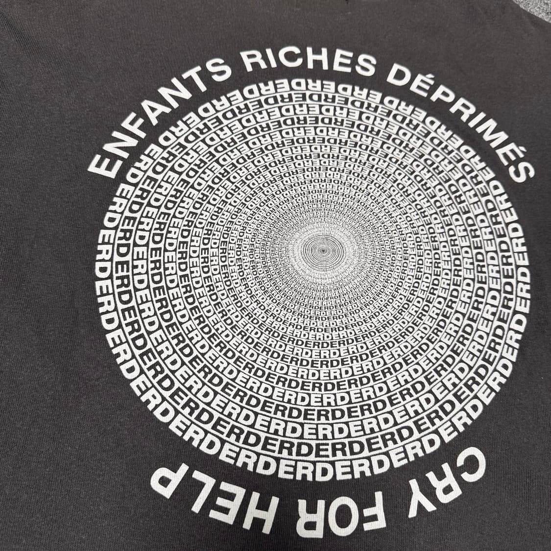 Enfants Riches Deprimes Cry For Help L/S 상품이미지4