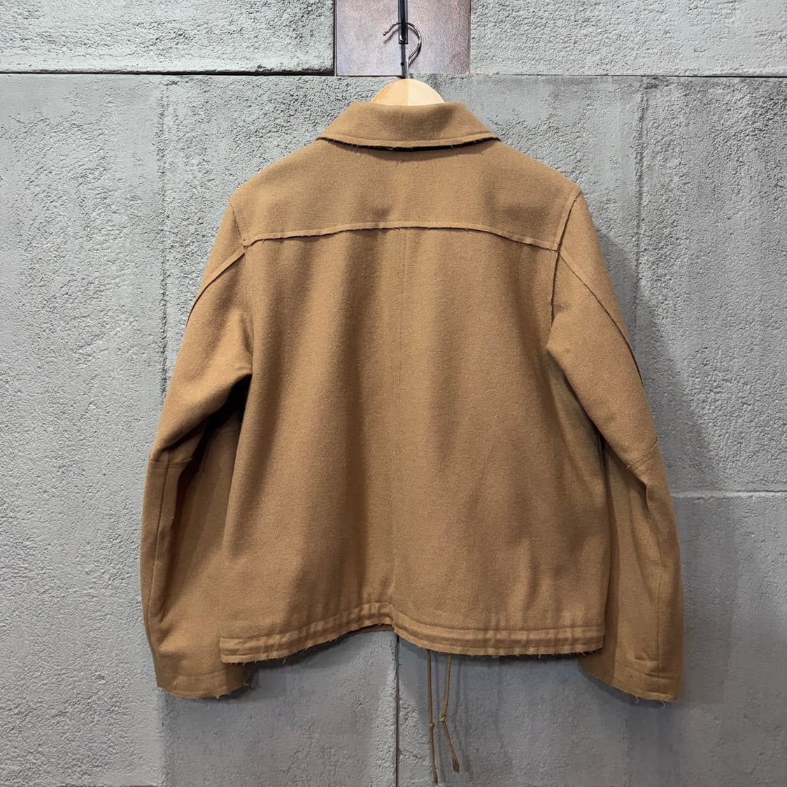 오조크 제팬 봉제 디테일 해링턴 자켓 (M)   상품이미지3