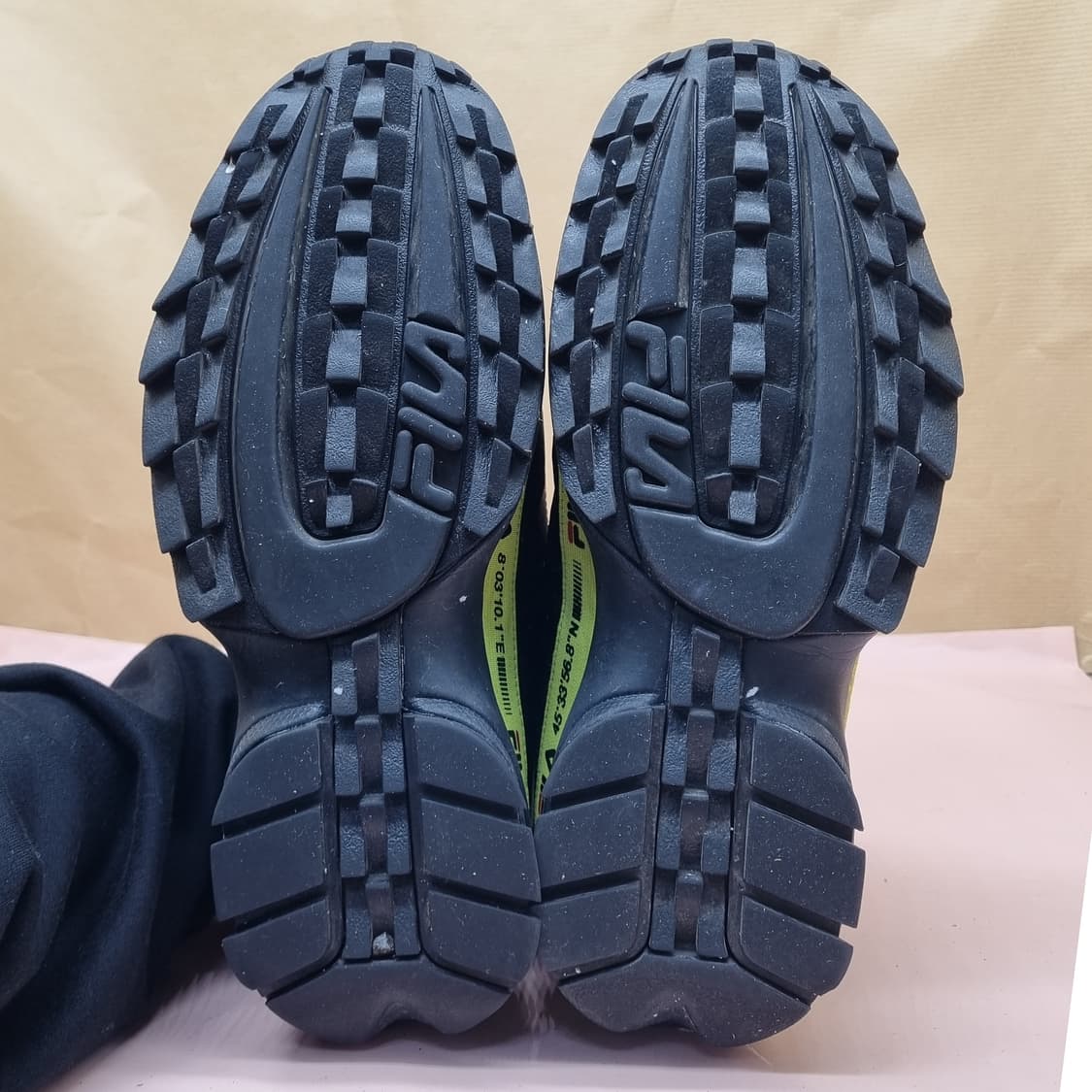 휠라 디스럽터2 옐로우 남성운동화 265 상품이미지3