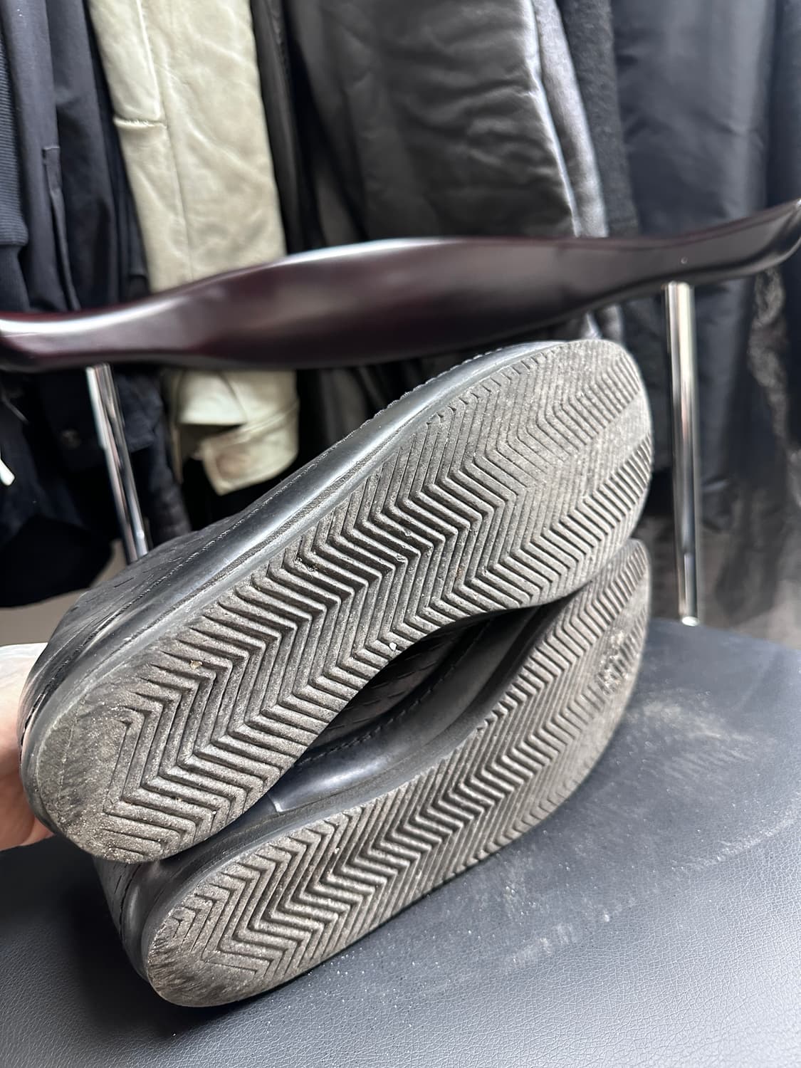 A1923 레이저컷 스니커즈 43사이즈 상품이미지5