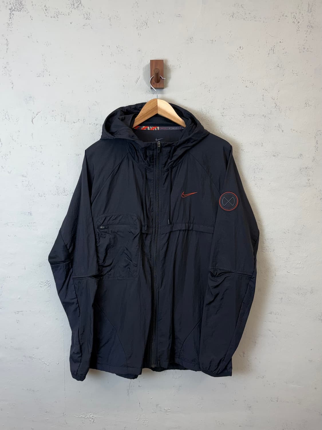 나이키 와펜 스탠다드핏 바람막이 블랙 상품이미지1