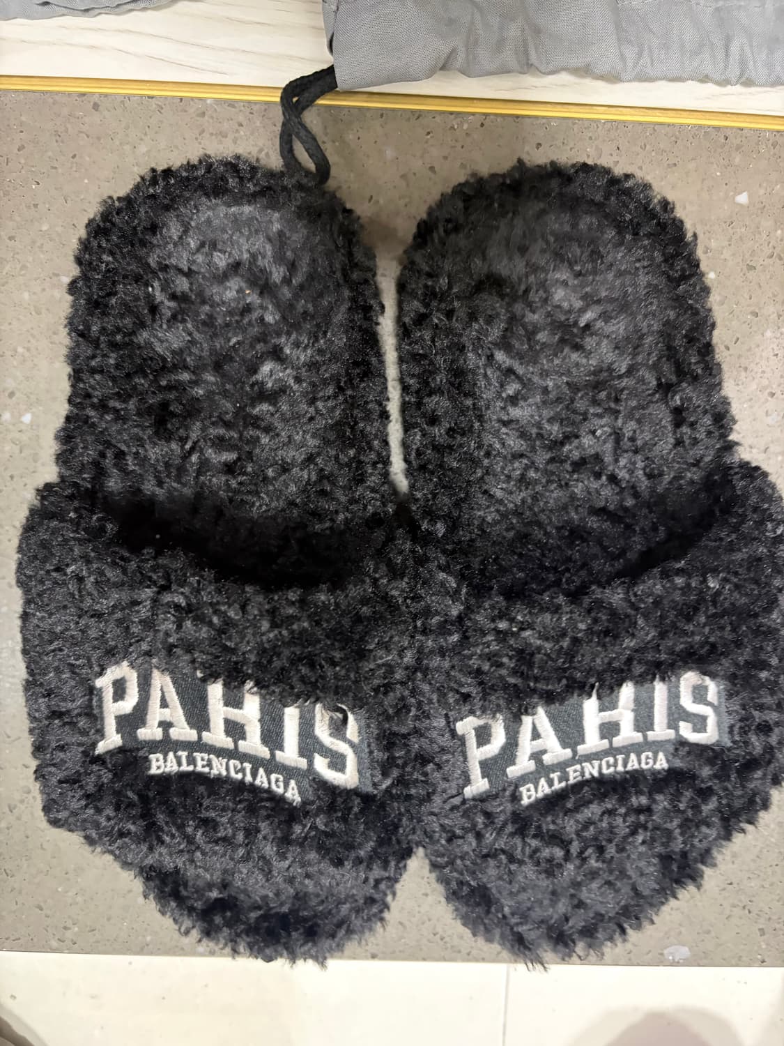 발렌시아가 시어링 슬리퍼 230-35 상품이미지3