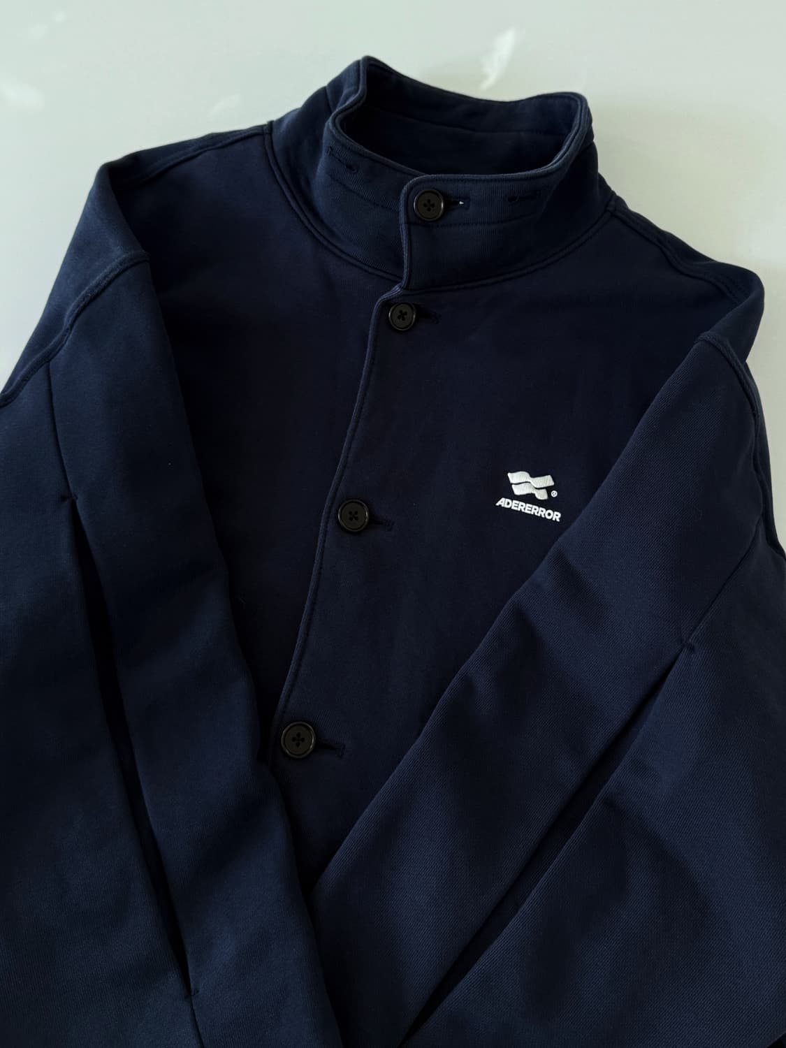 아더에러 오버핏 테이텀 로고 스웻 점퍼 상품이미지3