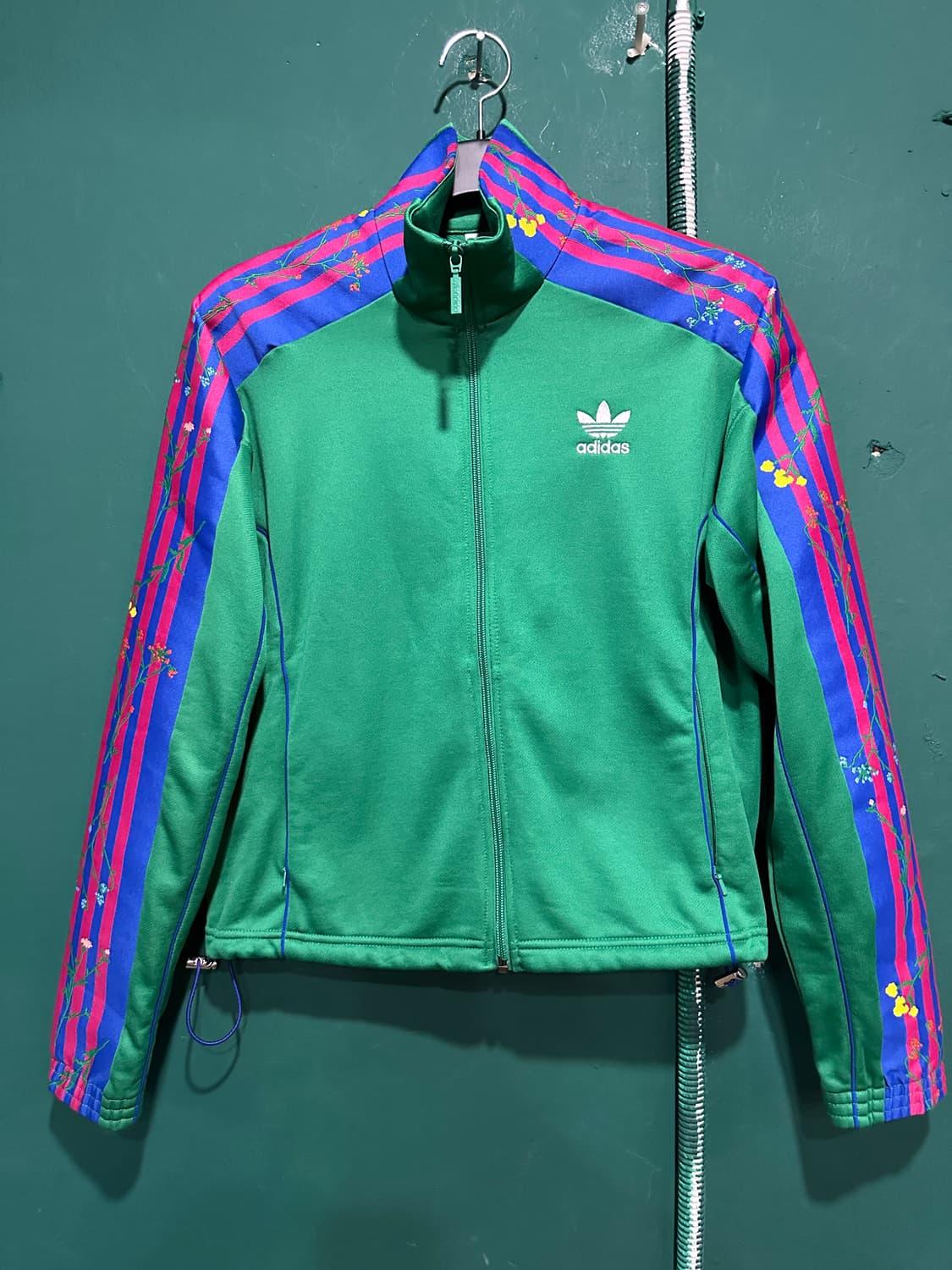 아디다스 크롭 트랙탑져지 M 상품이미지1