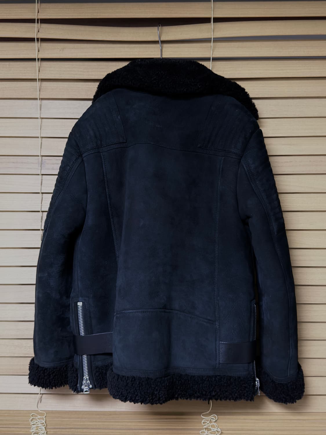 올세인츠 GARRIX 양가죽 무스탕 상품이미지2