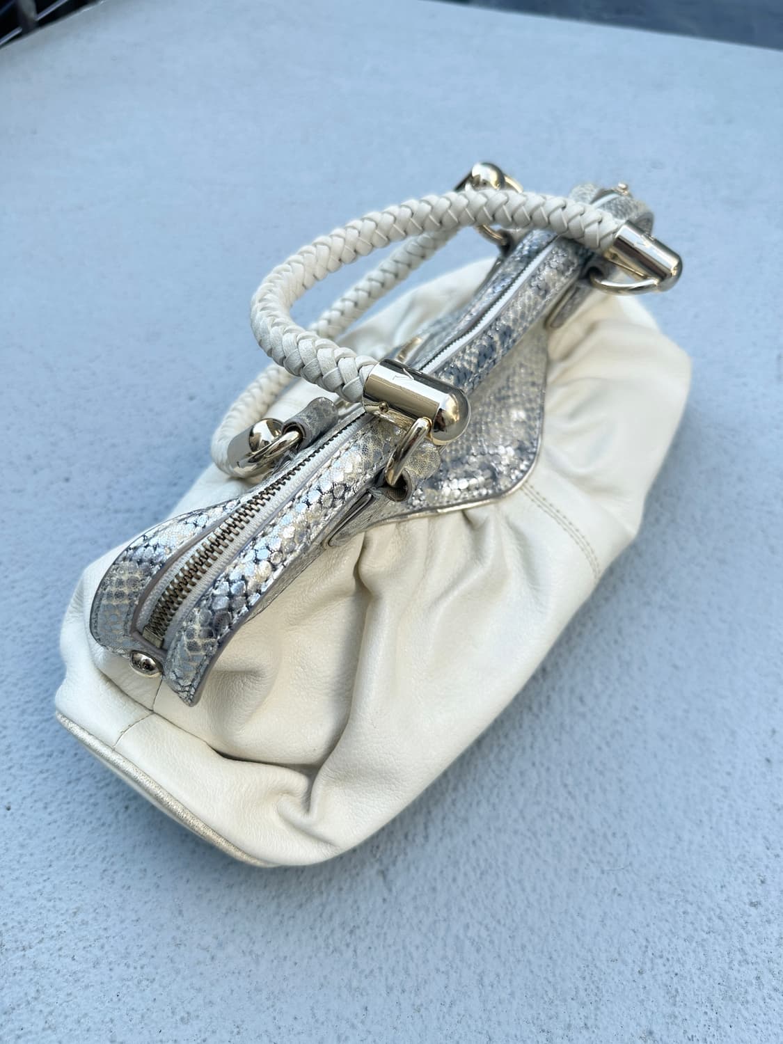VINCIS BENCH handbag  상품이미지4