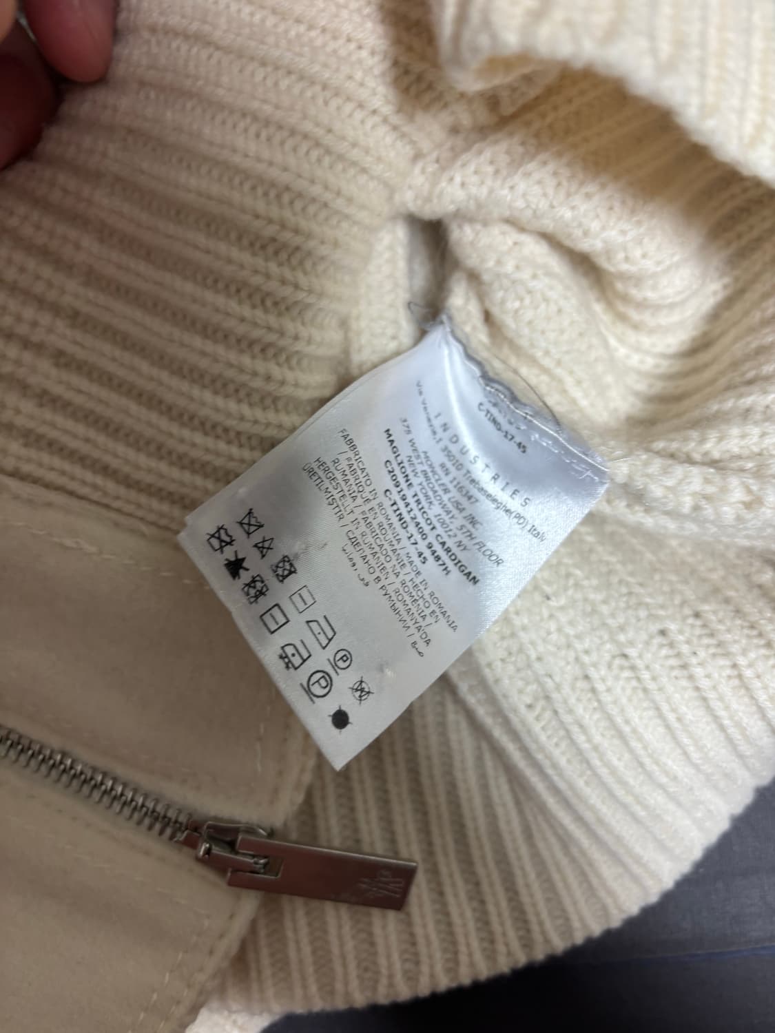 몽클레어 니트집업 상품이미지3