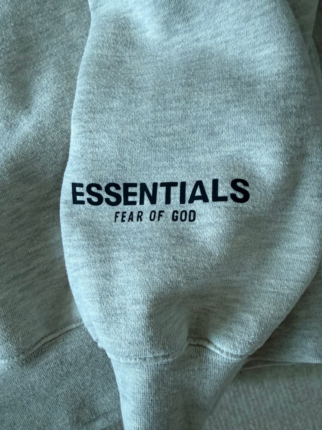 에센셜 맨투맨 상품이미지4