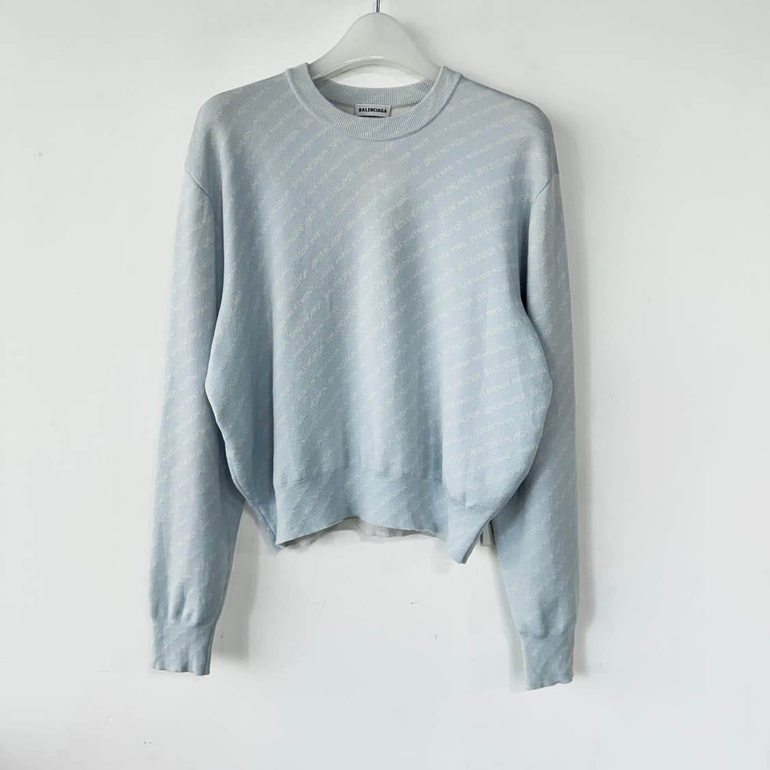 발렌시아가 멀티로고 풀오버 상품이미지1