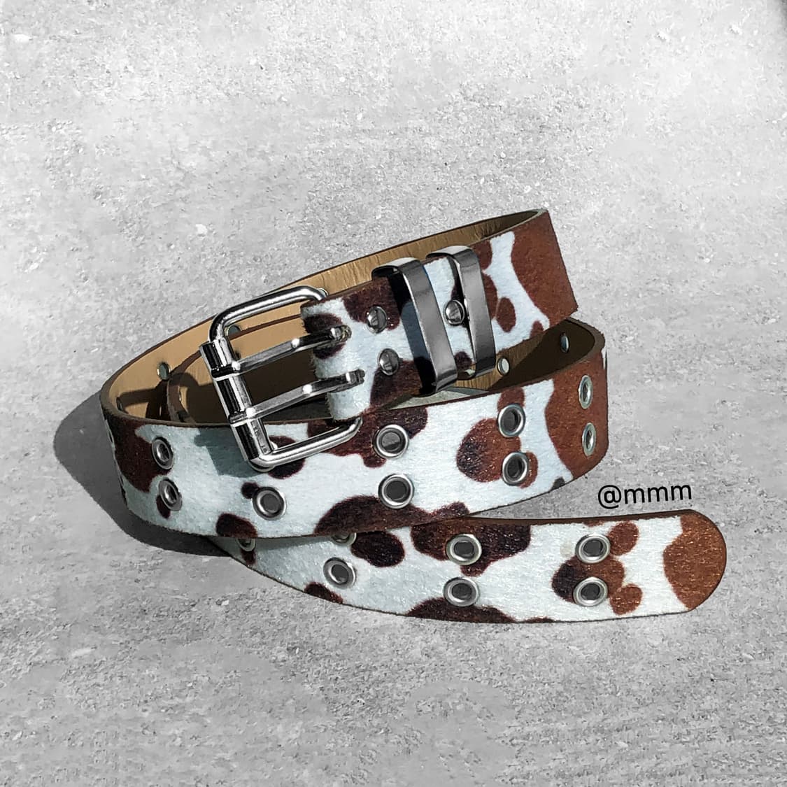 [Unisex] 카우헤어 더블 아일렛 송치 벨트 상품이미지9