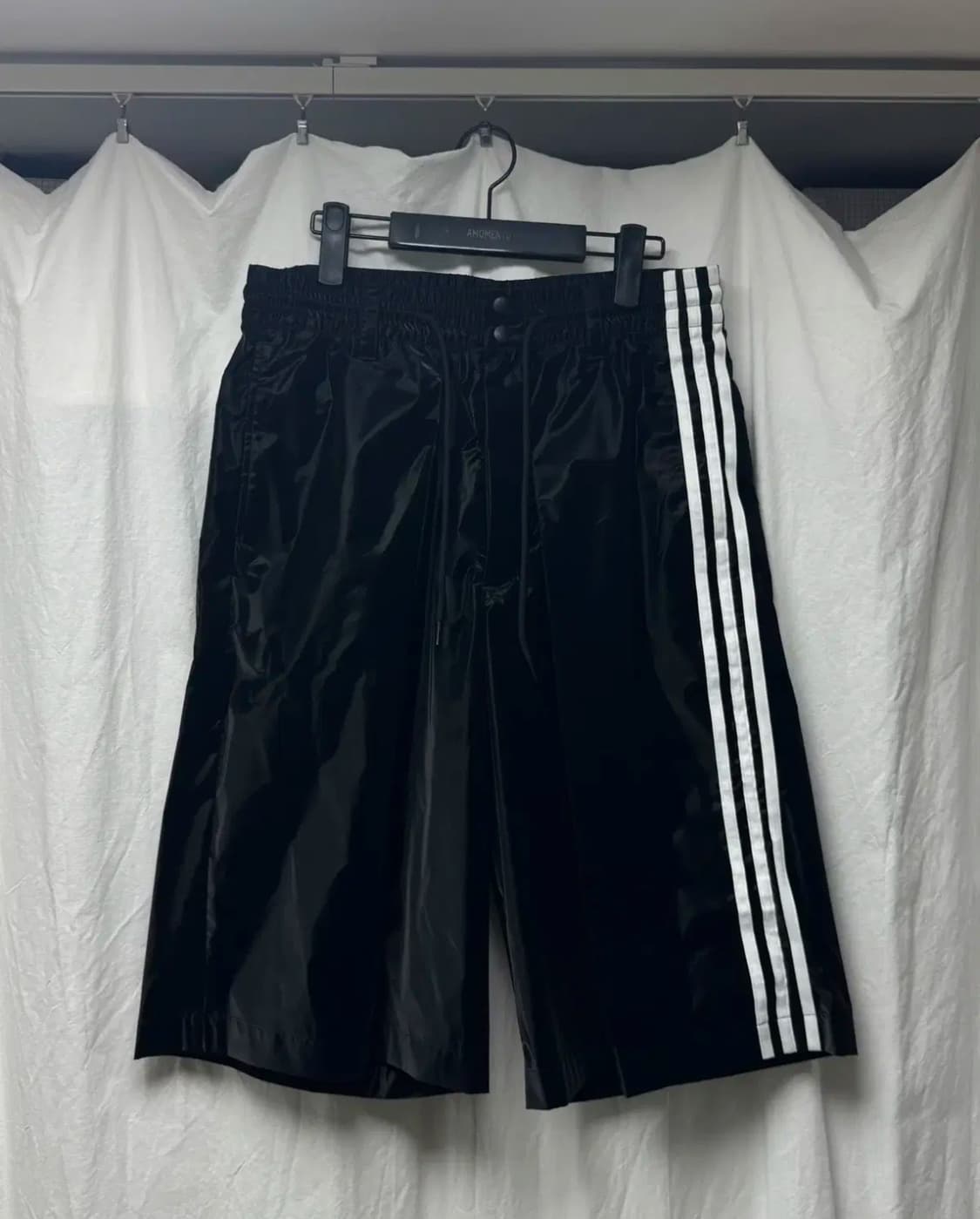 Y-3 트리플 쇼츠 (Triple Shorts Black IR6257) 상품이미지3