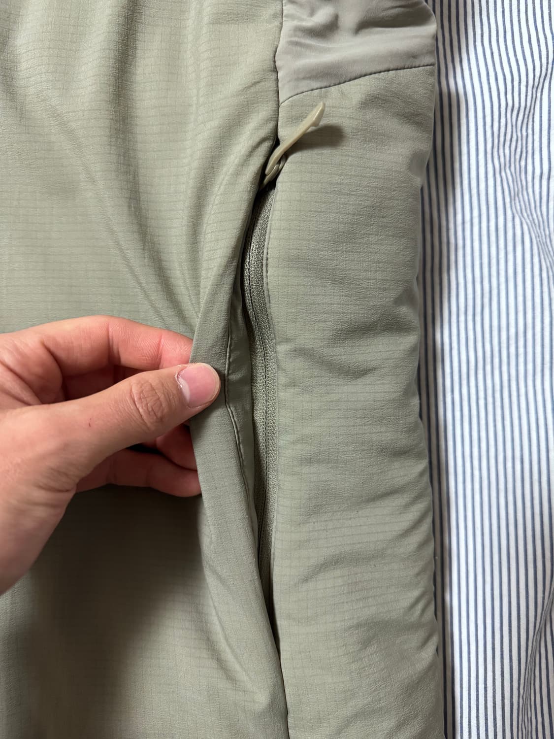 (SS급) 아크테릭스 아톰 AR 후디 디스토션 S 상품이미지7