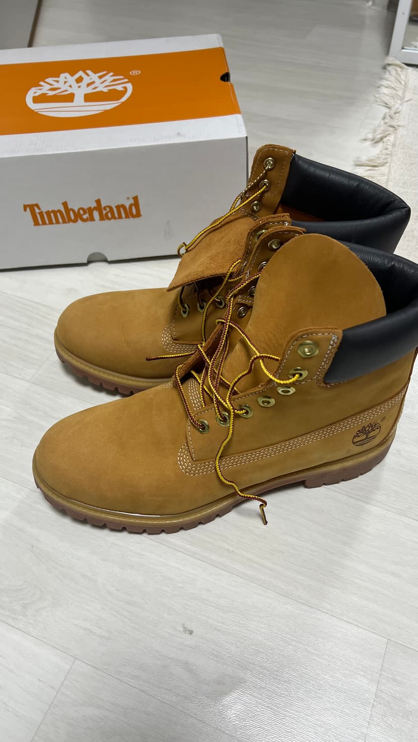 285 팀버랜드 6인치 크림구매 1회착용 상품이미지2