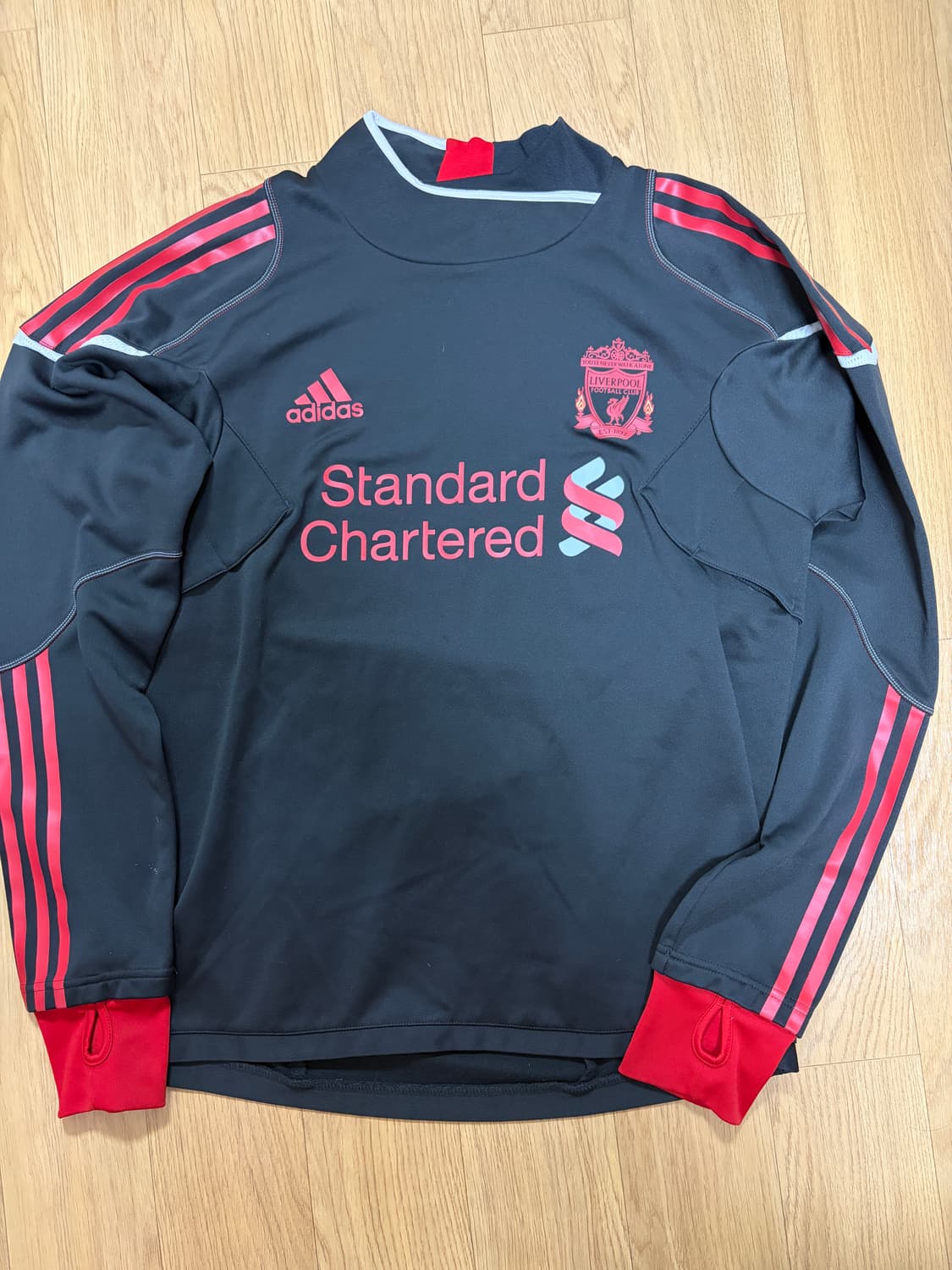 [100] 아디다스 리버풀 긴팔 트레이닝 상의 상품이미지1