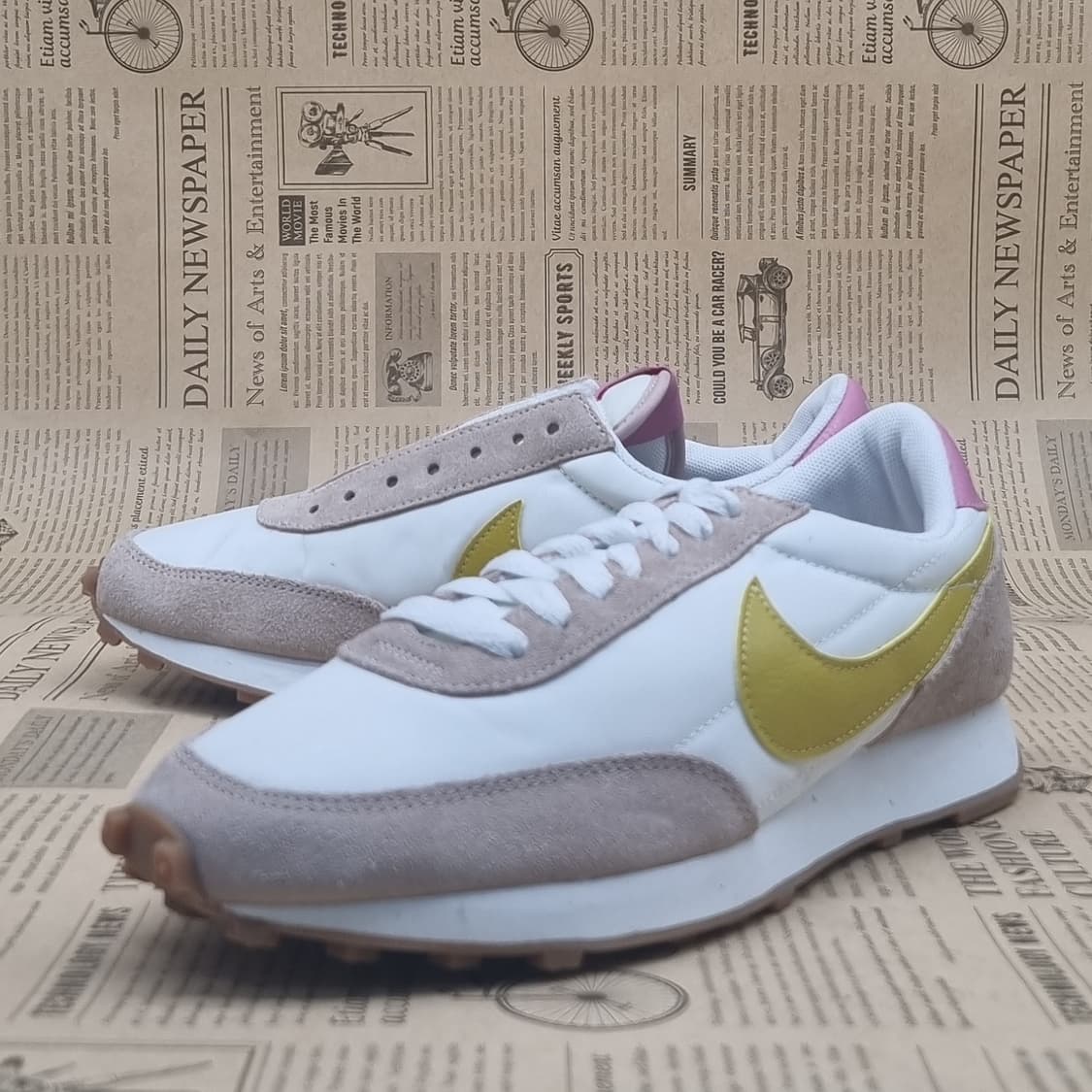 나이키 데이브레이크 여성운동화235 상품이미지1