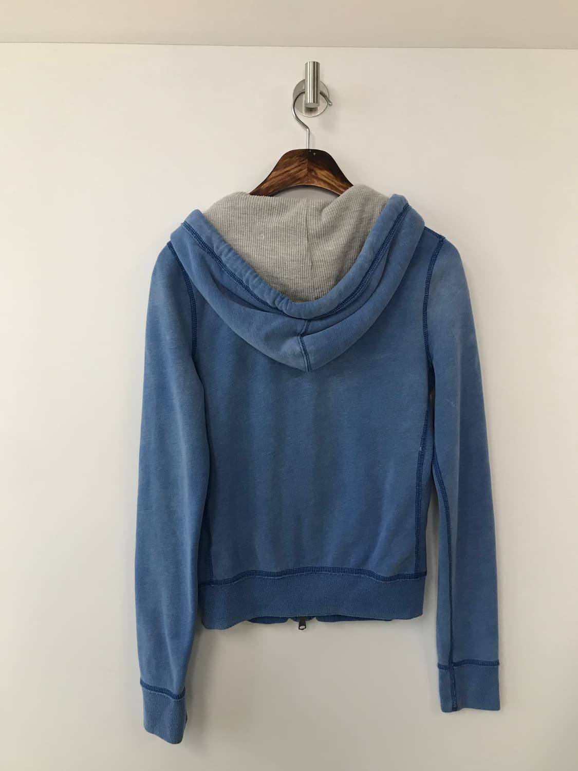 아베크롬비 y2k 와투케 스카이블루 후드집업  상품이미지3
