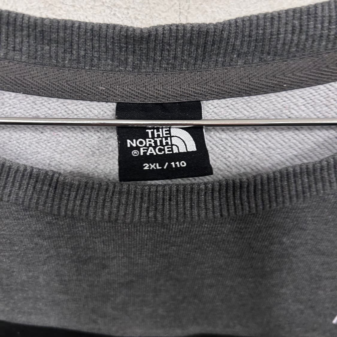 노스페이스 맥머도시리즈 코튼 맨투맨 상품이미지3