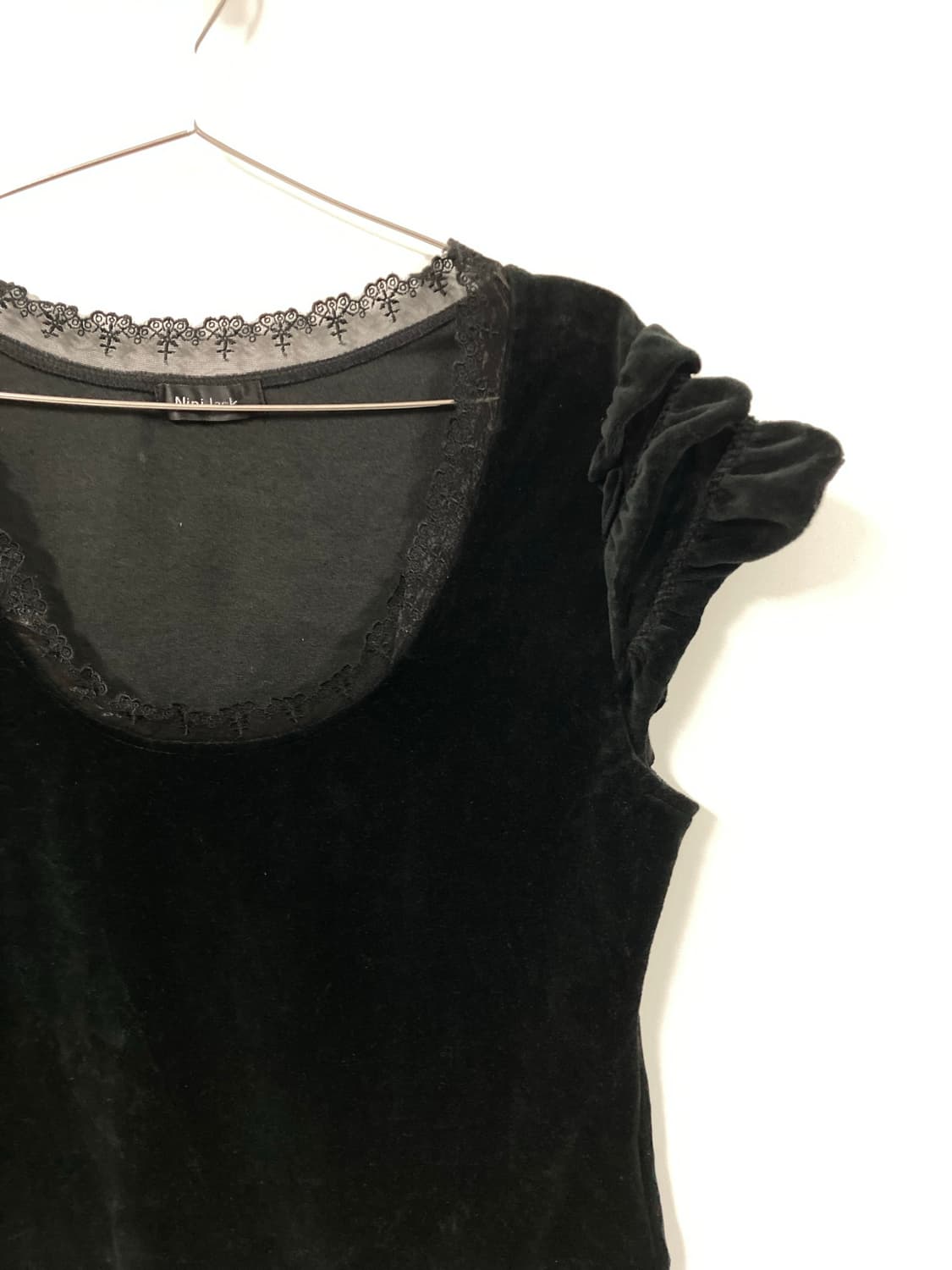 벨벳 레이스 티셔츠 상품이미지3