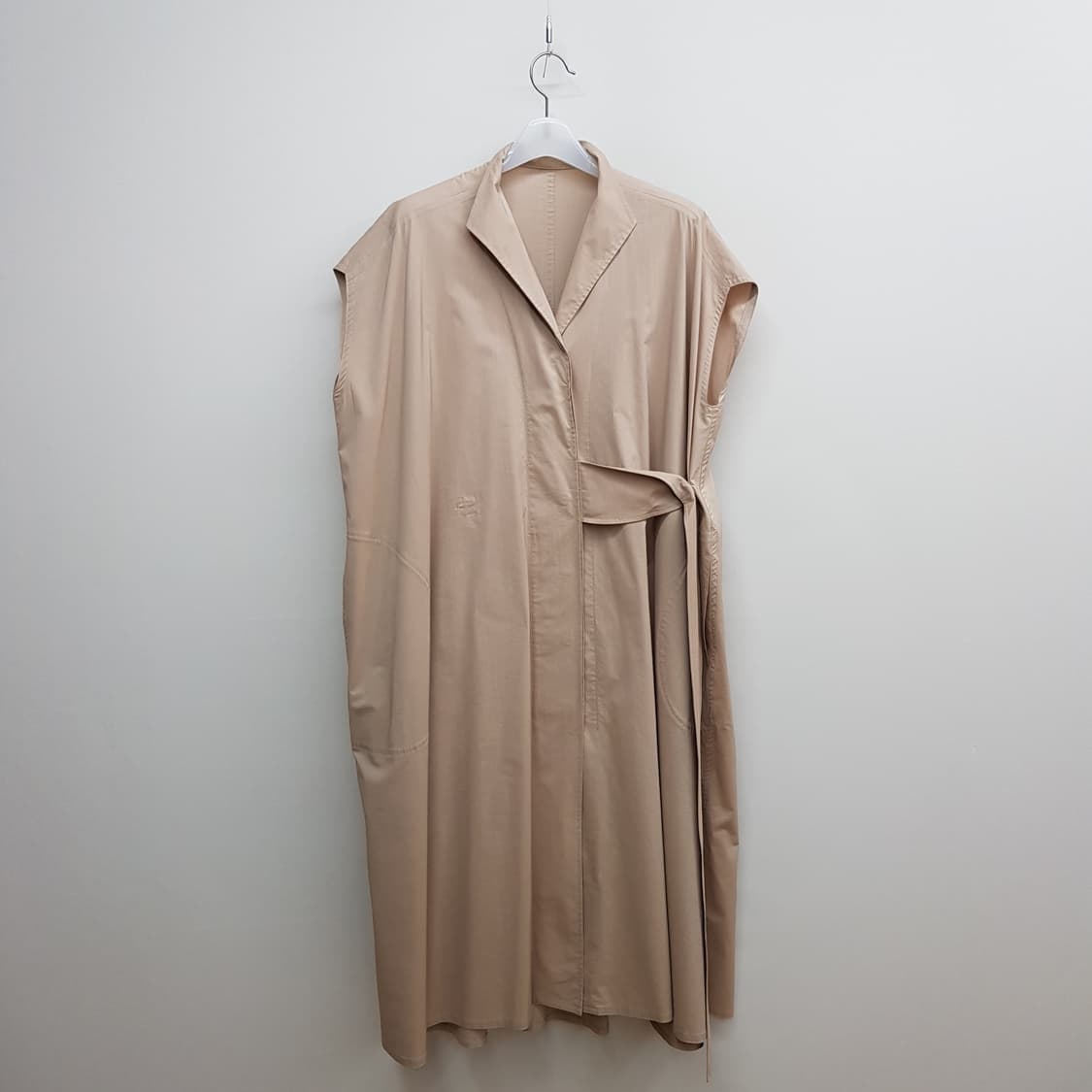 한섬 시스템 슬리브리스 랩 원피스 88-98-165사이즈 상품이미지1