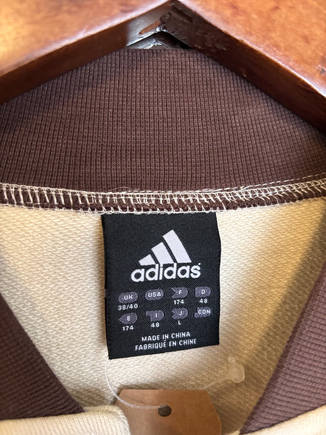 아디다스 브라운 바시티 자켓 상품이미지3
