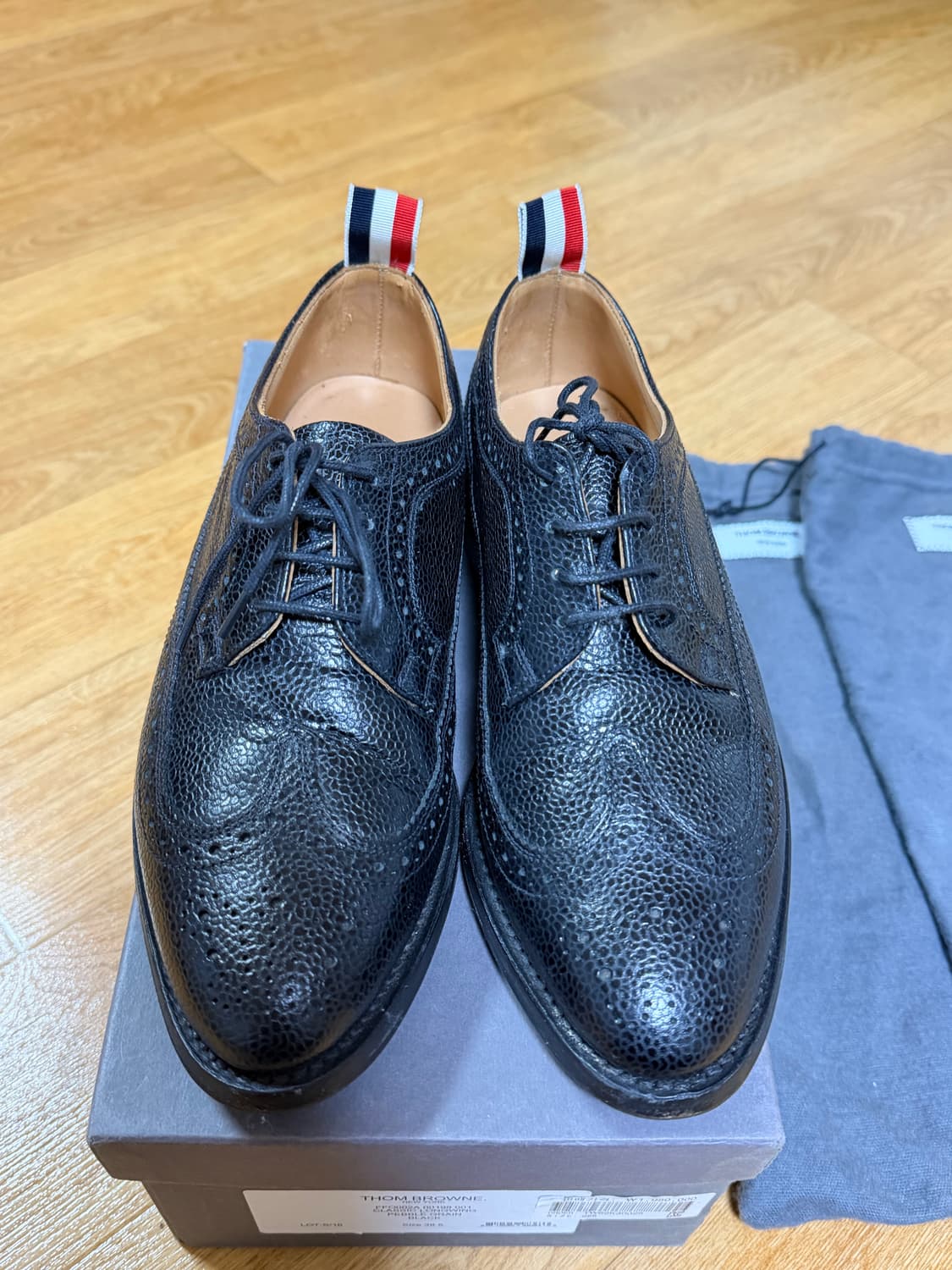 톰브라운 클레식 롱윙 페블 그레인 블랙(윙팁)/38.5 상품이미지3