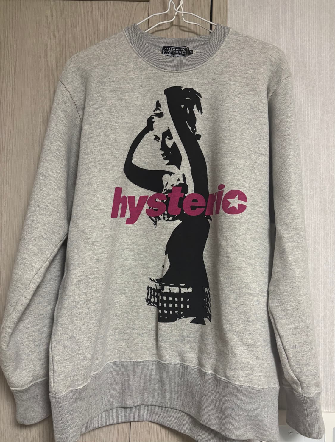 히스테릭 글래머 맨투맨 상품이미지1