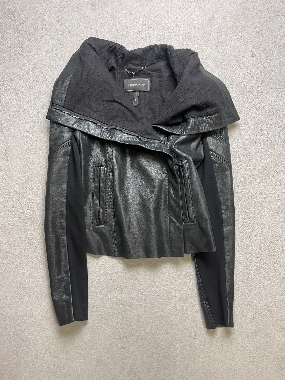 [xs] BCBGMAXAZRIA 하이넥 레더자켓 상품이미지2