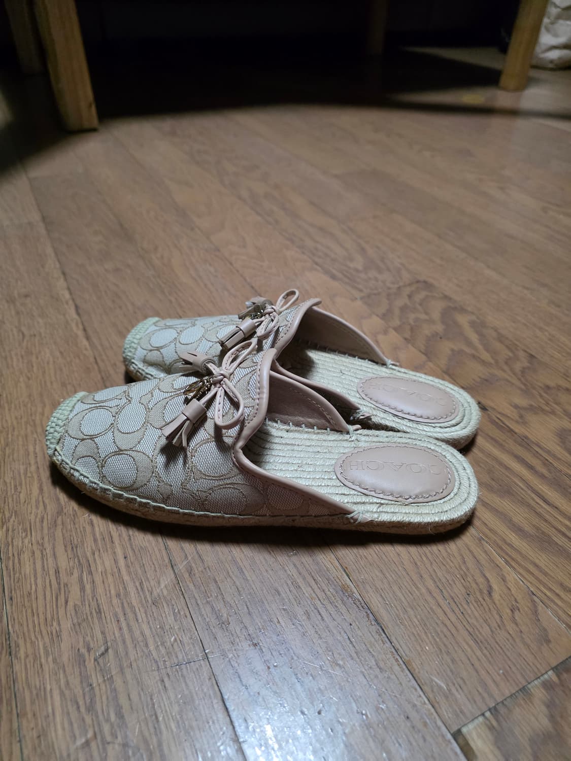 코치 여성 뮬 슬리퍼 상품이미지2