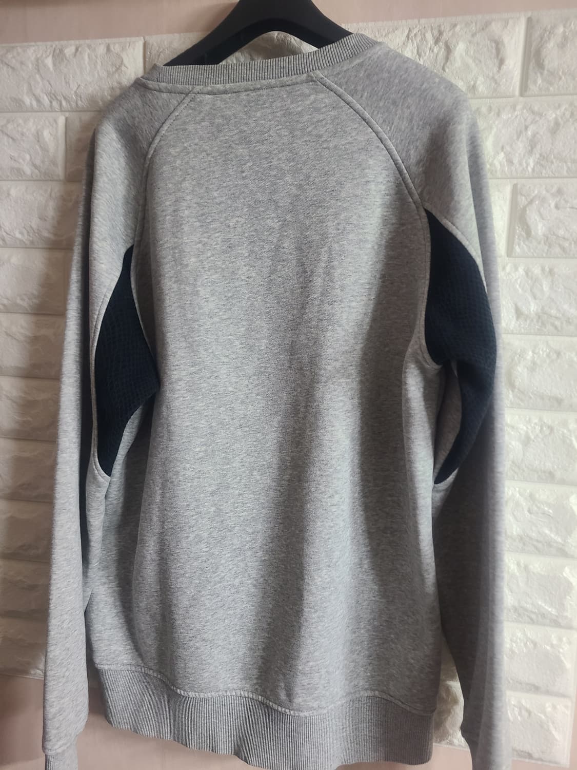 아디다스 회색 트레포일 맨투맨 티셔츠(100) 상품이미지6