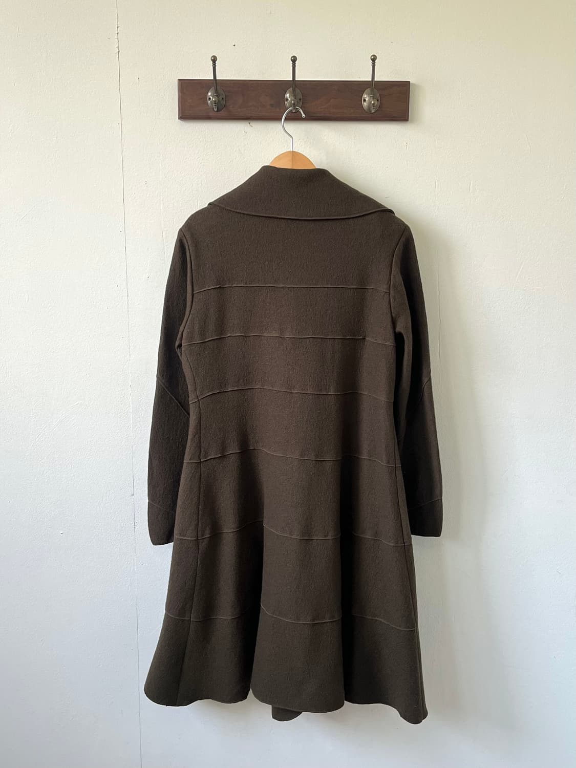 Vertical 풀 카라 올리브 롱 코트 상품이미지3