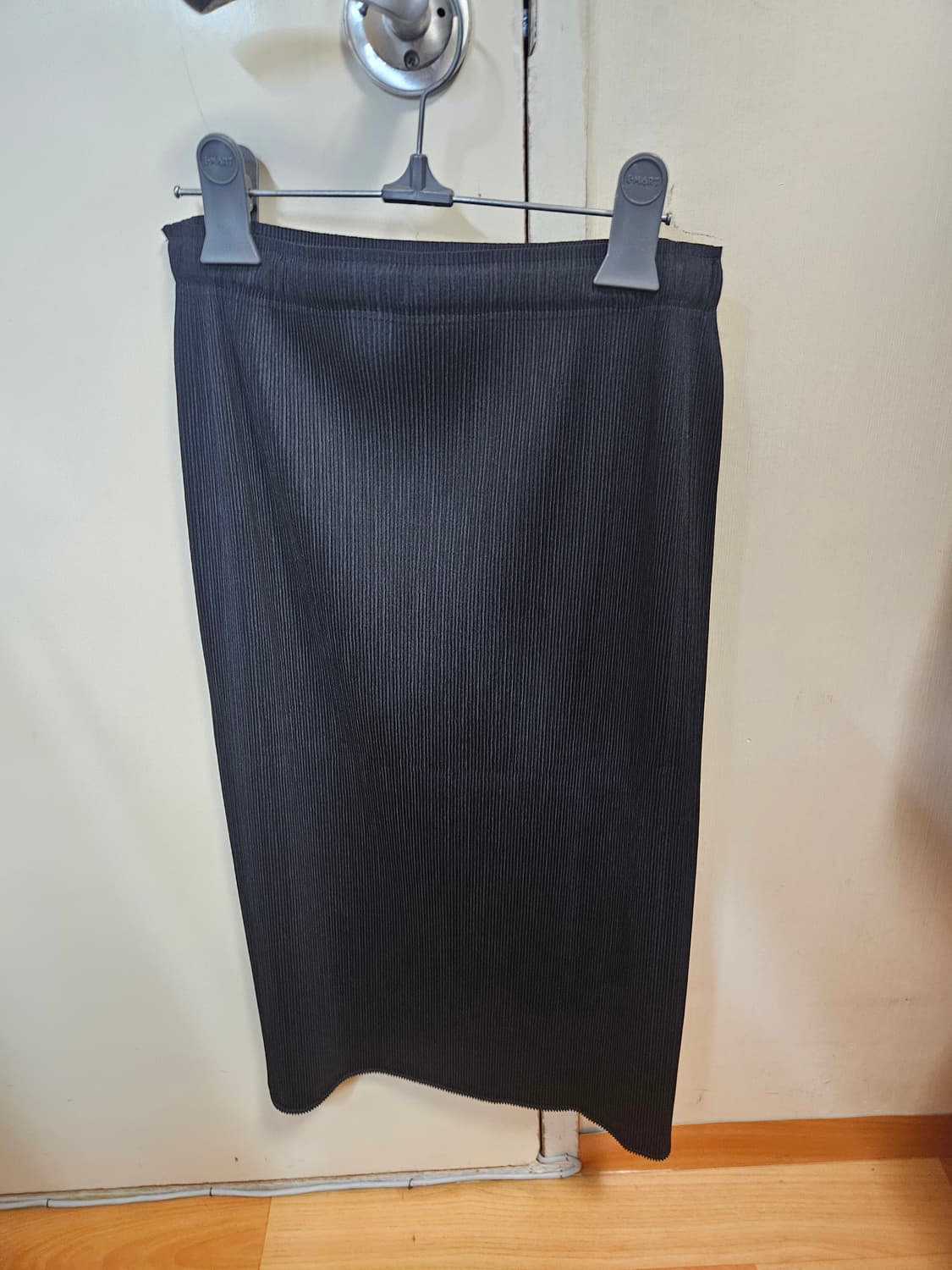 3 사이즈) 이세이 미야케 페테 플리츠 스커트 판매합니다. 상품이미지2