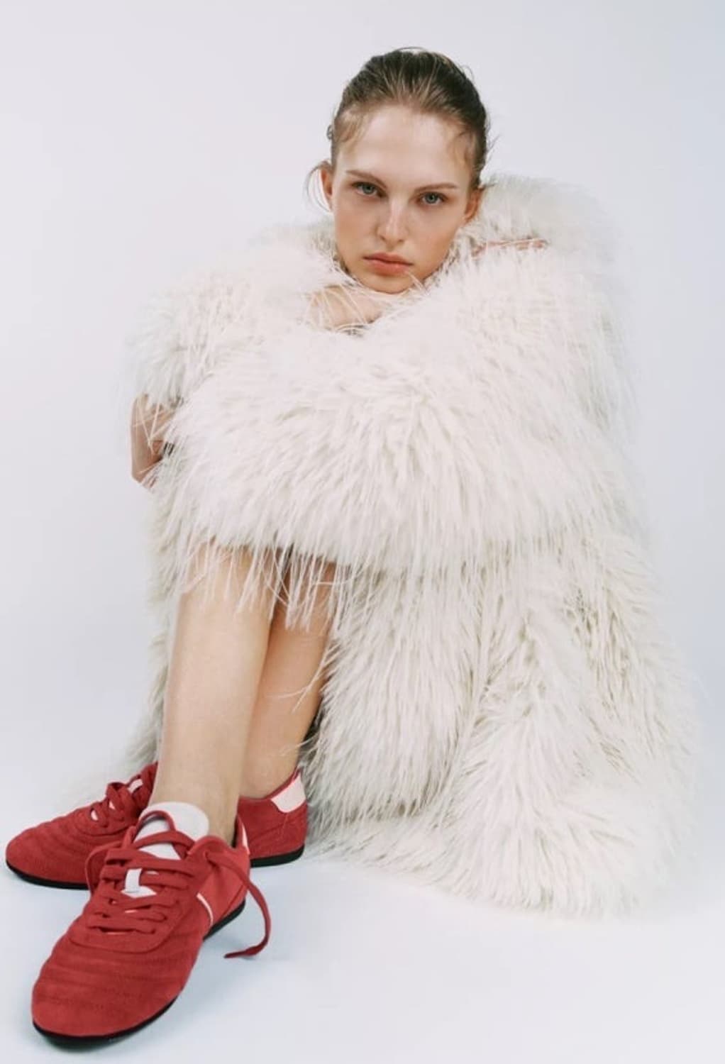 자라 퀼팅 런닝 스니커즈 레드 상품이미지4