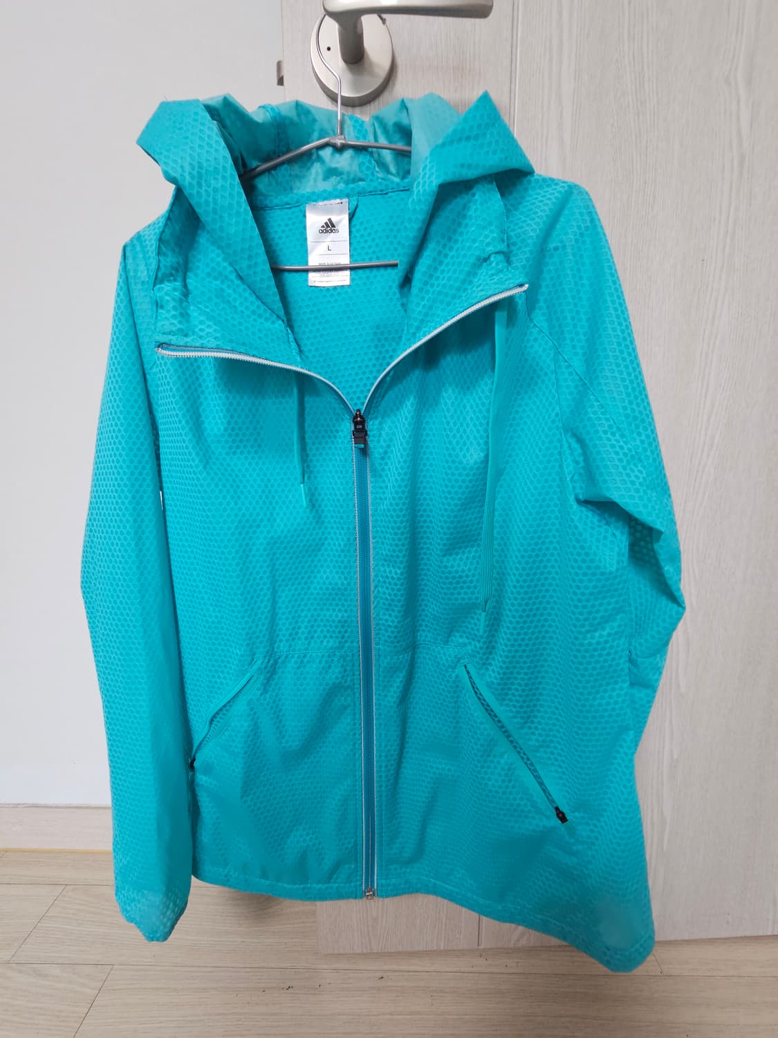 아디다스  바람막이 상품이미지1