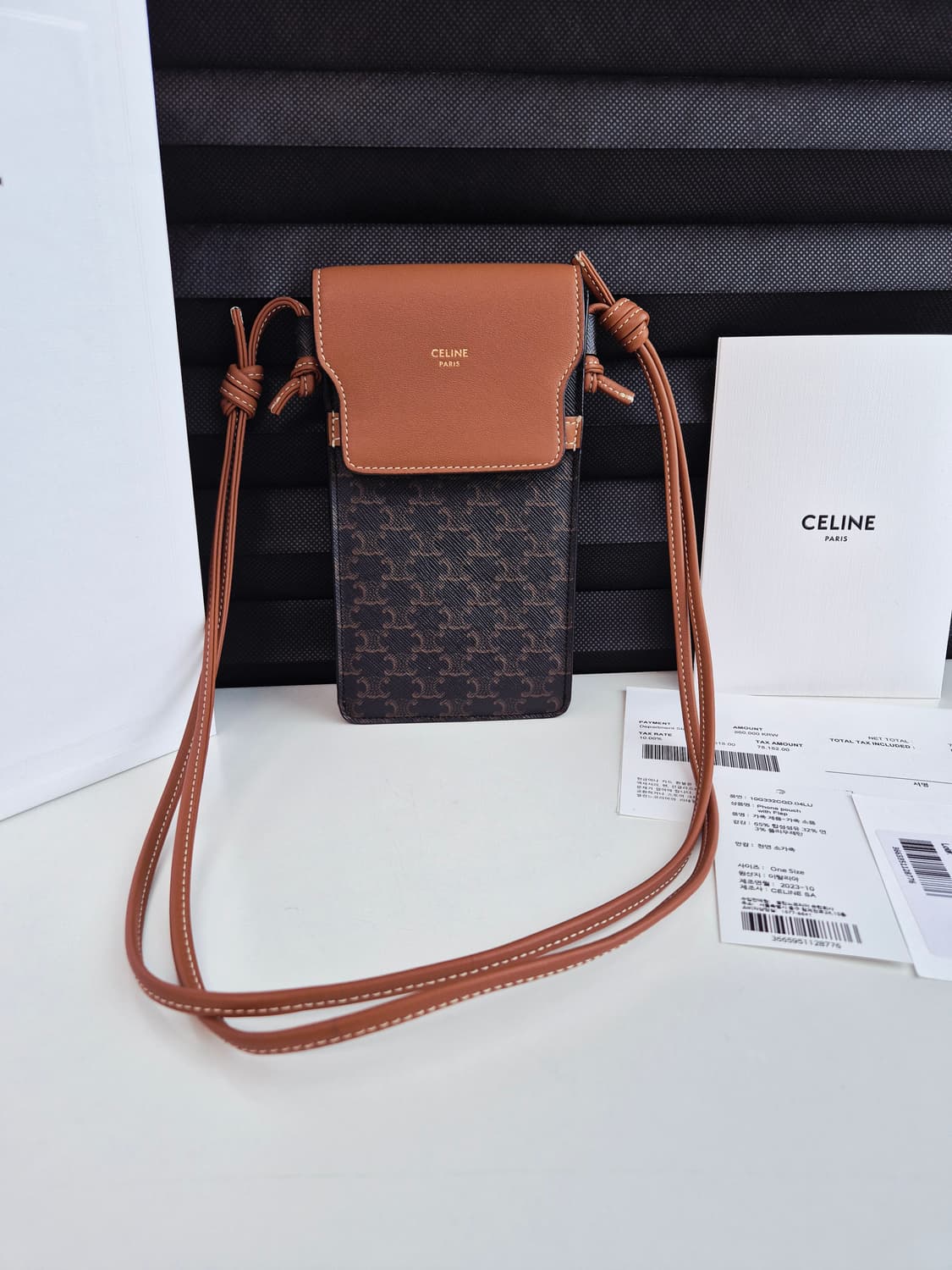 셀린느 트리옹프 폰 파우치백 (영수증 포함 풀구성) S~A+급 상품이미지2