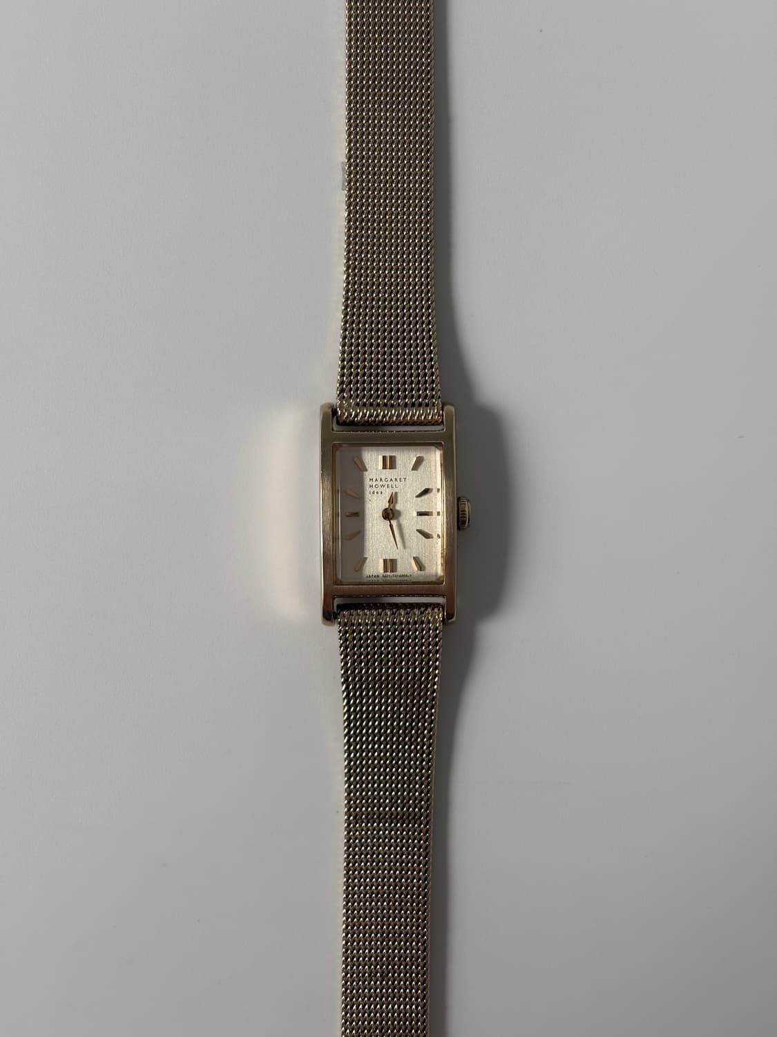 마가렛호웰 골드 탱크 쿼츠 여성 상품이미지3