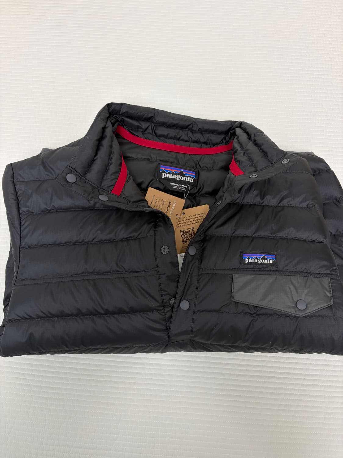 파타고니아 풀오버 패딩 블랙 데드 스탁 새상품 상품이미지1
