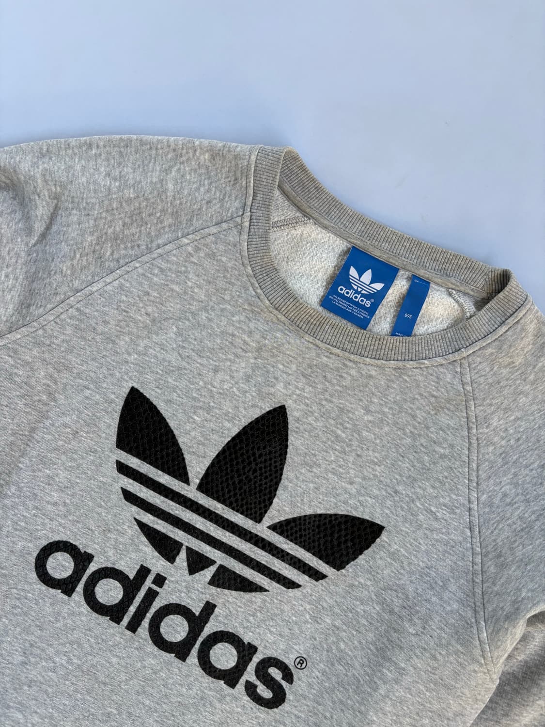 아디다스 맨투맨 상품이미지1