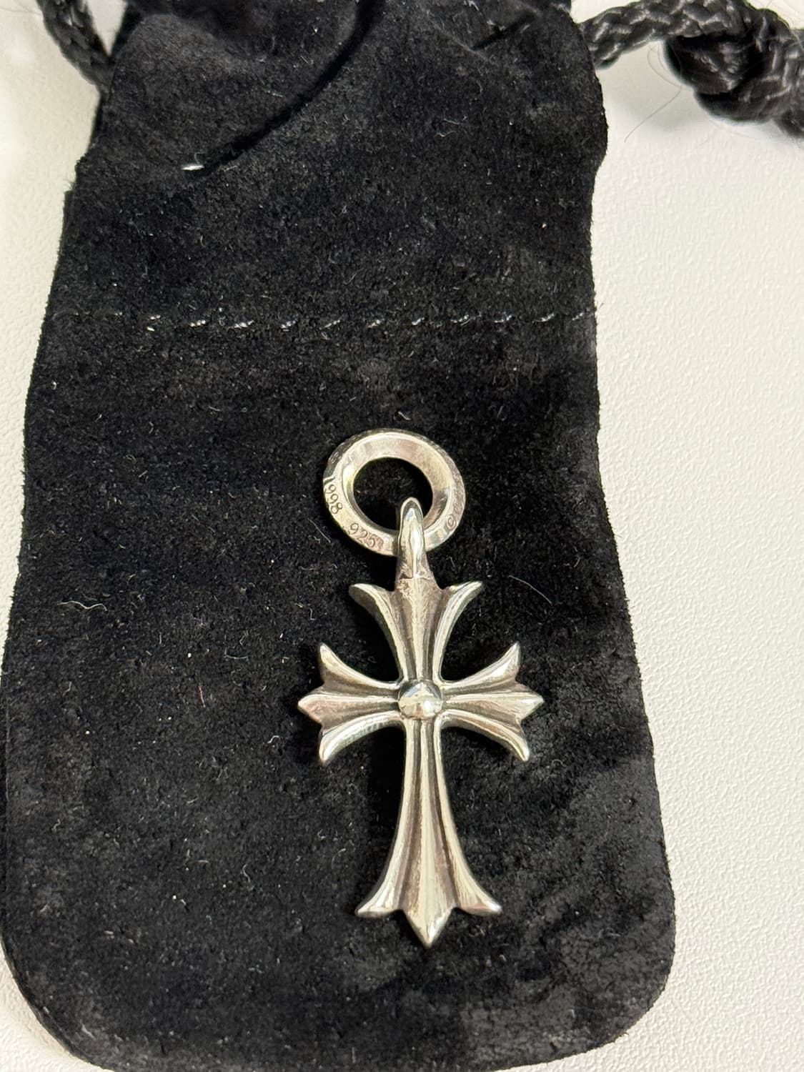 크롬하츠 타이니 크로스 상품이미지3