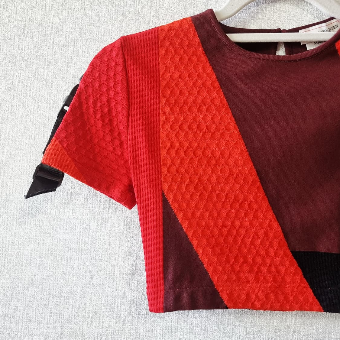 알렉산더 맥퀸 니티드 크롭탑 (44-날씬55) 1회착/새상품 수준 상품이미지8