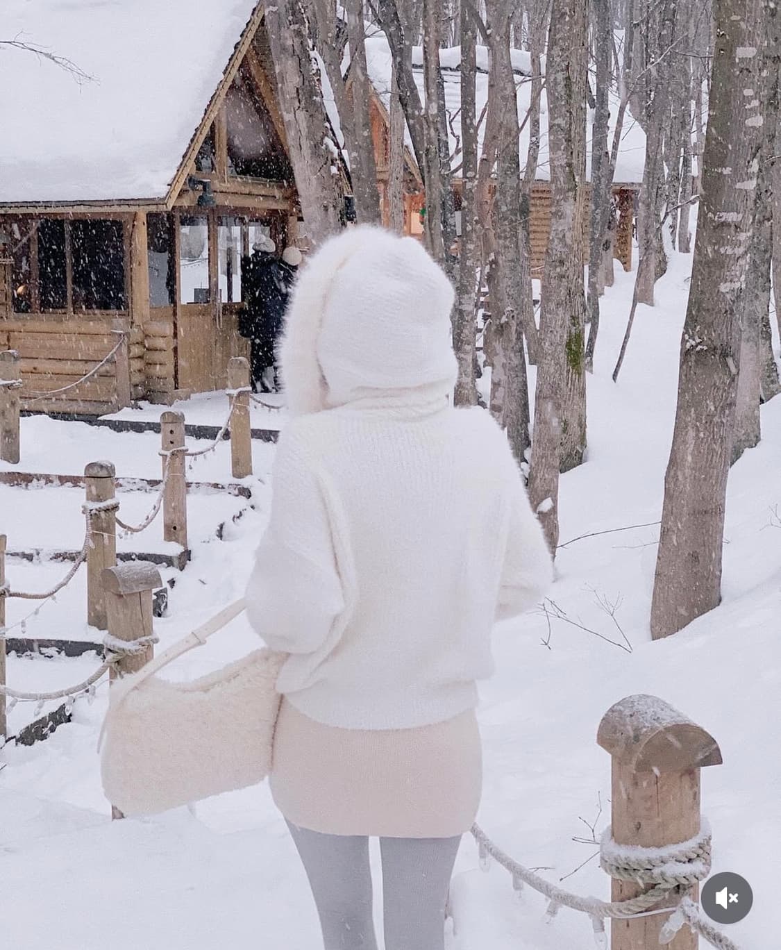 퍼빗 앙고라 후드 니트 집업 상품이미지2