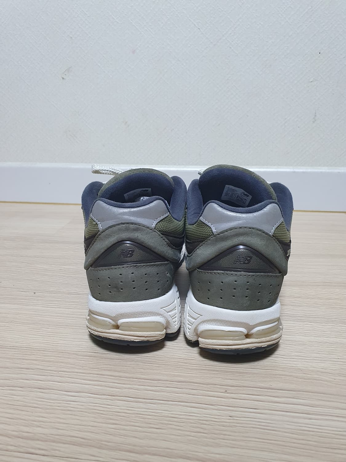 뉴발란스 2002R 운동화 270 상품이미지5