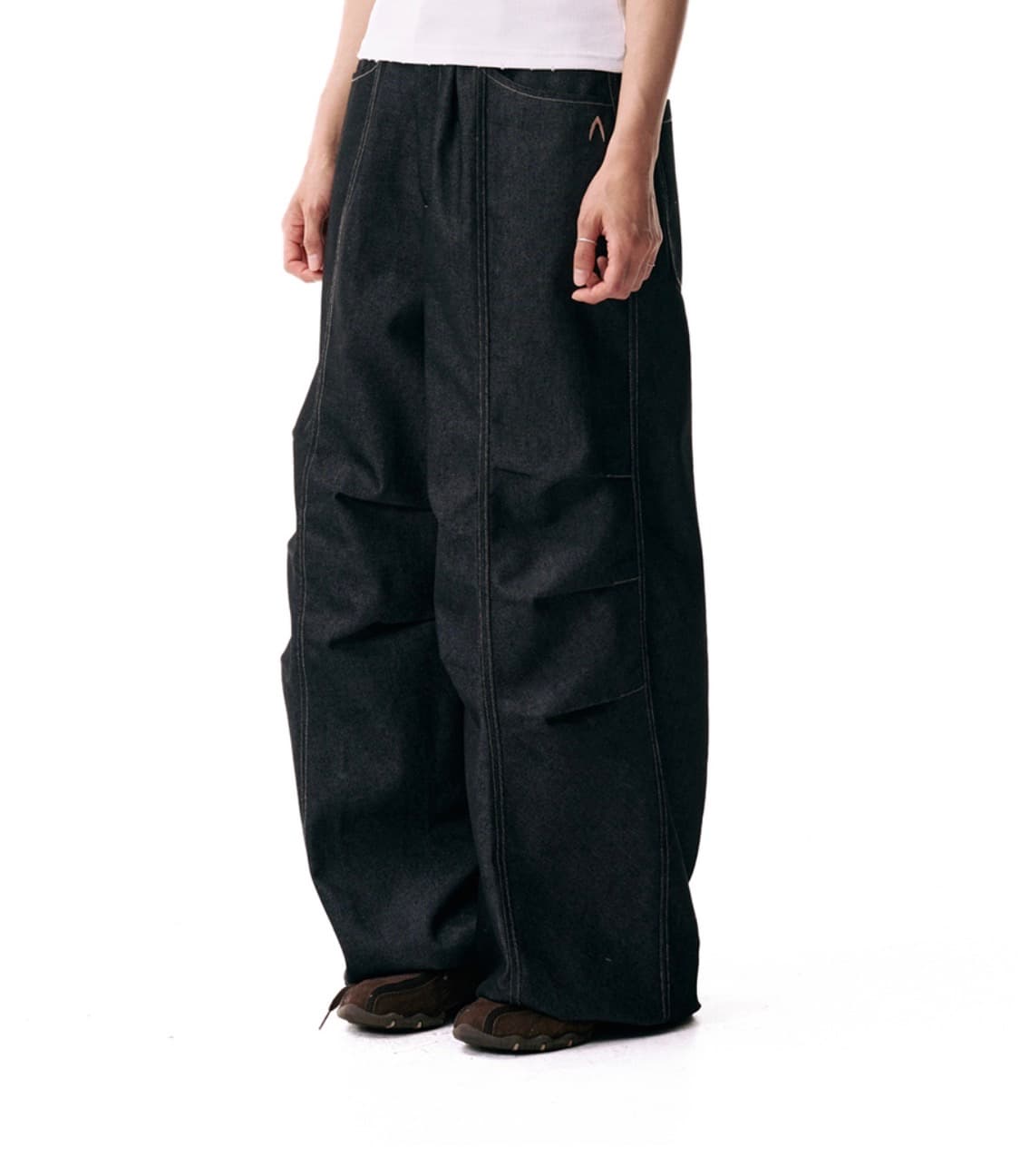 아캄 핀턱 바지 상품이미지2