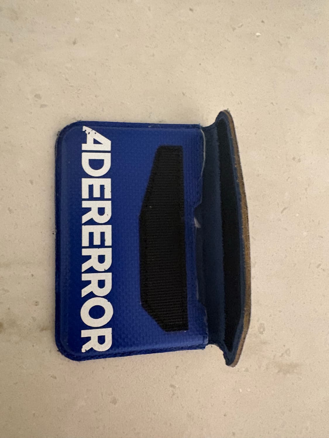 아더에러 맥세이프 카드지갑 상품이미지3